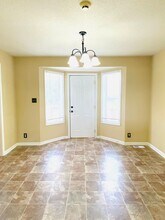 900 Van Buren Ave in Oak Grove, KY - Building Photo - Building Photo