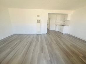 9371 Cellini Ave in Garden Grove, CA - Building Photo - Building Photo