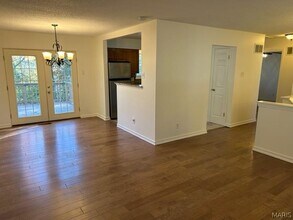 1 Braquewood Ct in Ballwin, MO - Building Photo - Building Photo