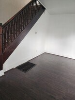 2105 Arlington Ave in Middletown, OH - Building Photo