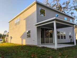 5191 SW 52nd Dr in Gainesville, FL - Building Photo - Building Photo