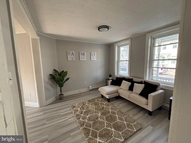 503 Linden Ave in Burlington, NJ - Building Photo - Building Photo