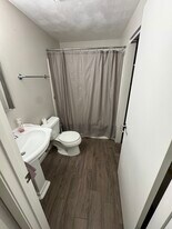 505 Simon Dr in East Peoria, IL - Building Photo