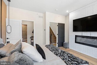 2426 Innovator Wy in Philadelphia, PA - Building Photo - Building Photo
