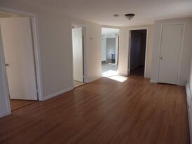 2580 Richmond Ter, Unit 2 FLOOR WHITE CABINETS in Staten Island, NY - Building Photo