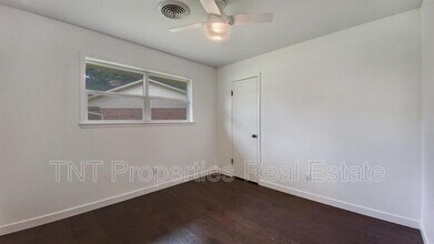 3519 Midwest Dr in Bryan, TX - Building Photo - Building Photo