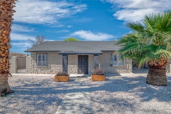 1608 E McDonald Ave in North Las Vegas, NV - Building Photo - Building Photo
