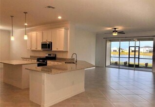 17629 Fallen Br Wy in Punta Gorda, FL - Building Photo - Building Photo