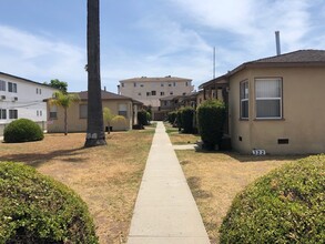 320-322 W Regent St in Inglewood, CA - Building Photo - Building Photo