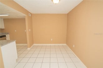 914 Lake Destiny Rd in Altamonte Springs, FL - Building Photo - Building Photo