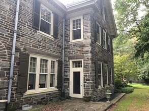 607 S Trent Ave in Wyomissing, PA - Building Photo - Building Photo
