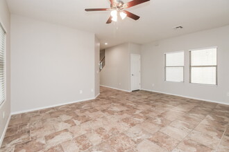 21147 E Tierra Grande Dr in Queen Creek, AZ - Building Photo - Building Photo