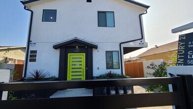 142 W 84th St in Los Angeles, CA - Building Photo - Building Photo
