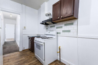 1565 W Grand Blvd in Detroit, MI - Building Photo - Building Photo