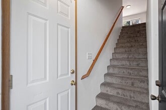 2325 Clark Ave in Spokane, WA - Building Photo - Building Photo