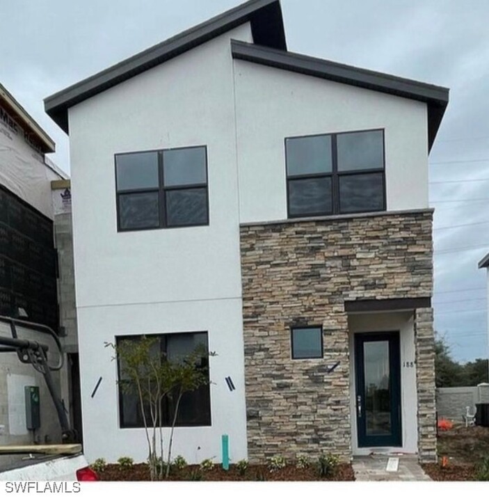 188 Villa Domani Ct in Davenport, FL - Building Photo