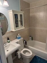 14824 Palmerston Sq in Centreville, VA - Foto de edificio - Building Photo