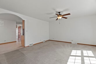 2425 Hessing St in River Grove, IL - Building Photo - Building Photo