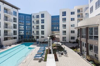 The Triton in Foster City, CA - Building Photo - Building Photo