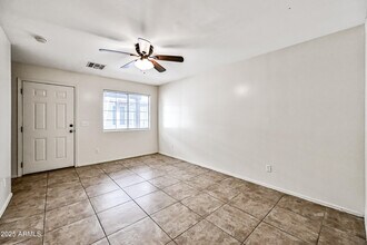 2243 W Morten Ave in Phoenix, AZ - Building Photo - Building Photo
