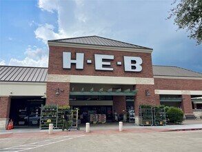 5902 Chatham Cove in Missouri City, TX - Building Photo - Building Photo