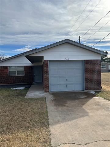 1568 Reef Dr in Azle, TX - Building Photo - Building Photo