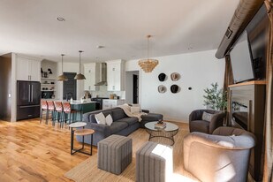 1113 Wade Ave in Nashville, TN - Building Photo