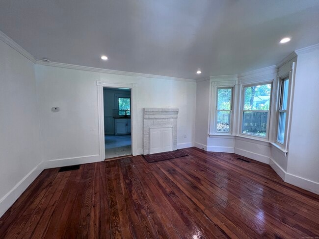 141 Boyd St in Winchester, CT - Building Photo - Building Photo
