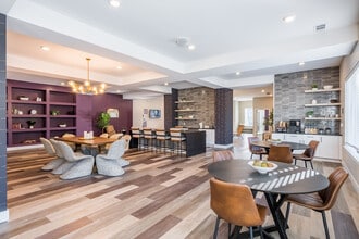 Livery Modern Apartments in Lakeville, MN - Building Photo - Interior Photo