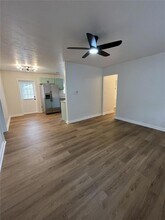 1405 SE 4th Ave in Gainesville, FL - Foto de edificio - Building Photo