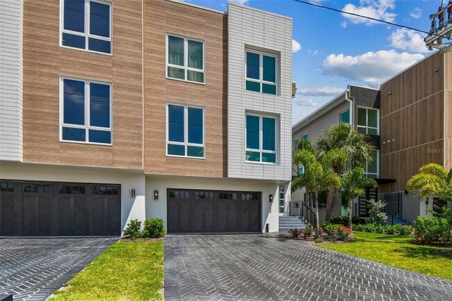 property at 344 Capri Blvd