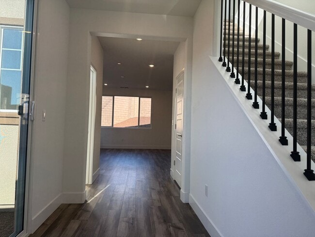 3464 Hampton Dr in Folsom, CA - Building Photo - Building Photo