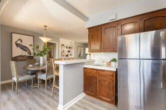 4800 Williamsburg Ln in La Mesa, CA - Building Photo - Building Photo