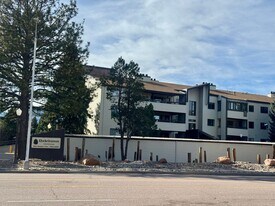 6560 Delmonico Dr in Colorado Springs, CO - Building Photo