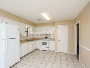 3831 Innsbrook Dr in Memphis, TN - Building Photo - Building Photo