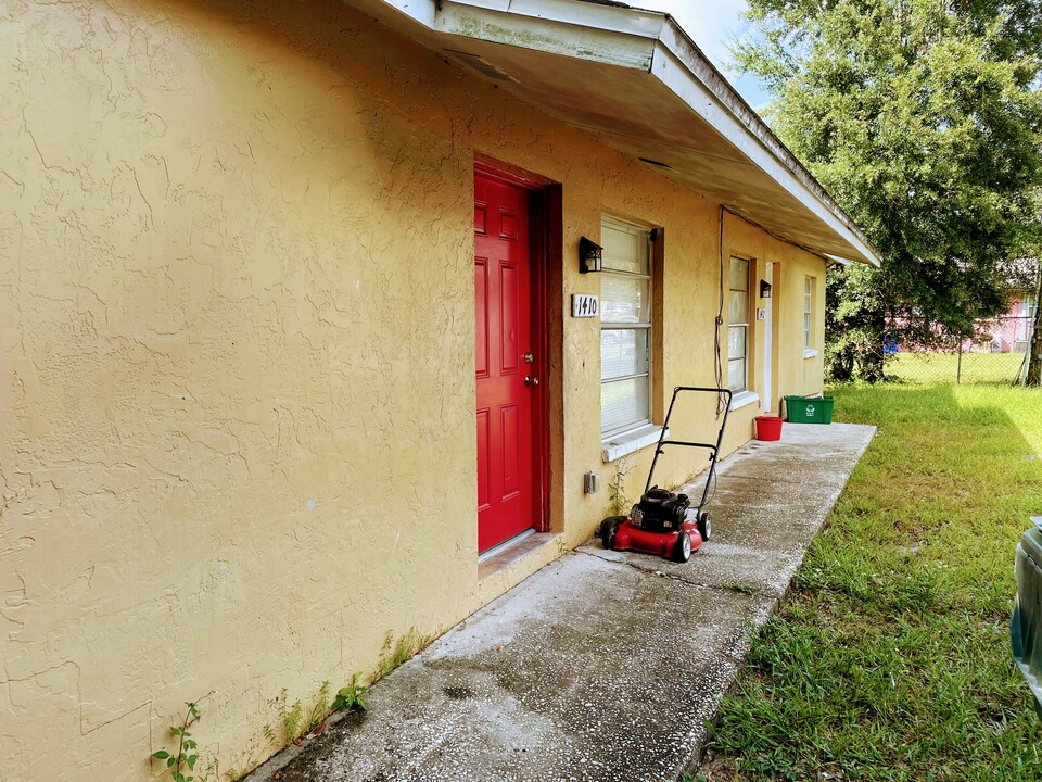 1410 Herschell St in Lakeland, FL - Building Photo