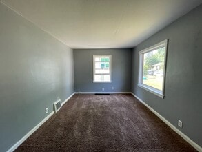 1650 Huey St in South Bend, IN - Foto de edificio - Building Photo