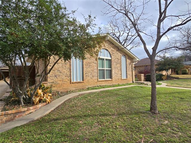 2822 Oak Forest Dr in Grapevine, TX - Building Photo - Building Photo