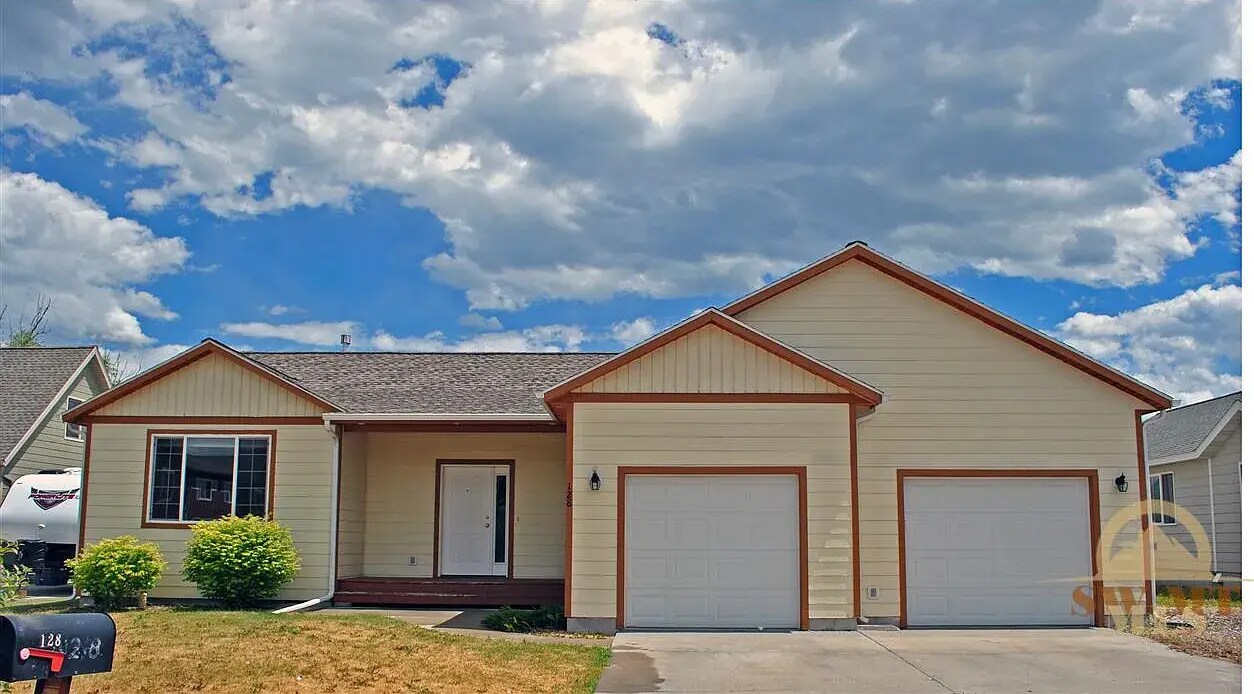 128 Donna Ave in Bozeman, MT - Foto de edificio