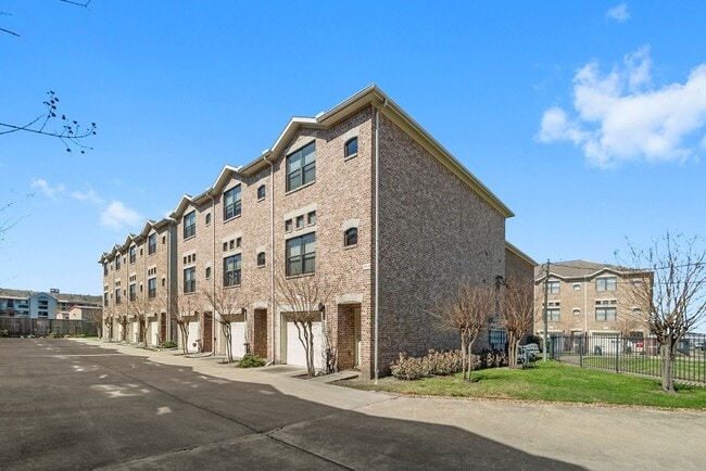 property at 2710 Hullsmith Dr