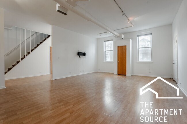 1844 W Henderson St, Unit 1844 in Chicago, IL - Building Photo - Building Photo