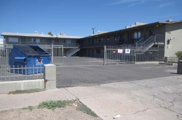 Jasmin Court Apartments in Phoenix, AZ - Foto de edificio - Building Photo