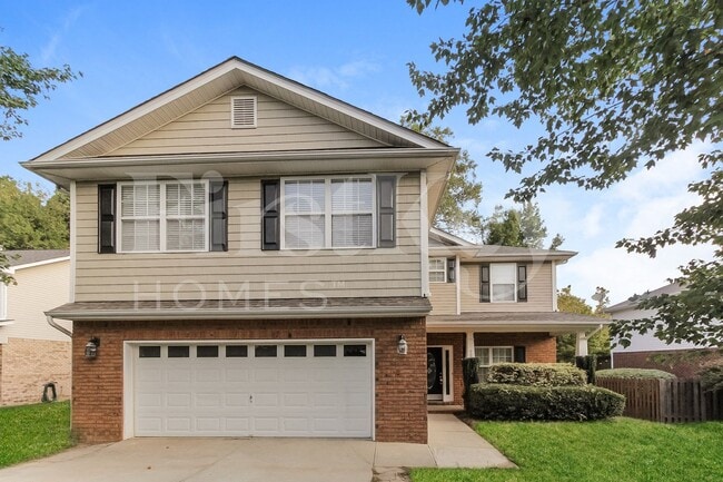 7225 Caley St in Denver, NC - Foto de edificio - Building Photo