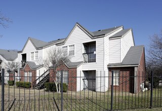 Mandalay Palms Apartments Dallas Tx For Rent Building Photo Mandalay Palms Apartments In Dallas
