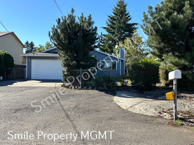 5007 SE 114th Ave in Portland, OR - Building Photo - Building Photo