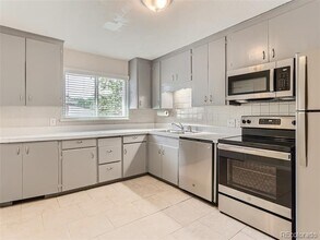 3243 Kearney St-Unit -3247 in Denver, CO - Building Photo - Building Photo