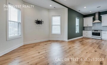 2624 N Lincoln Ave in Chicago, IL - Building Photo - Building Photo
