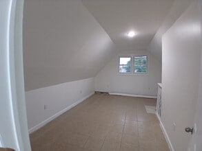 66 Linden Ave in Jersey City, NJ - Building Photo - Building Photo