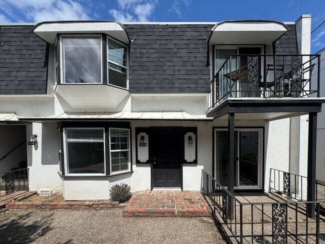 property at 1115 W 6th Ave