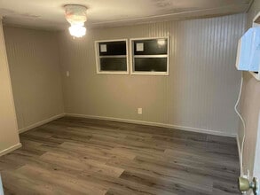 54 Kendall Ln in Boyce, LA - Foto de edificio - Building Photo